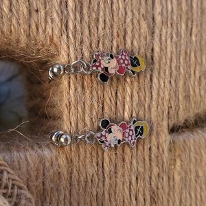 Disney Minie Mouse earrings